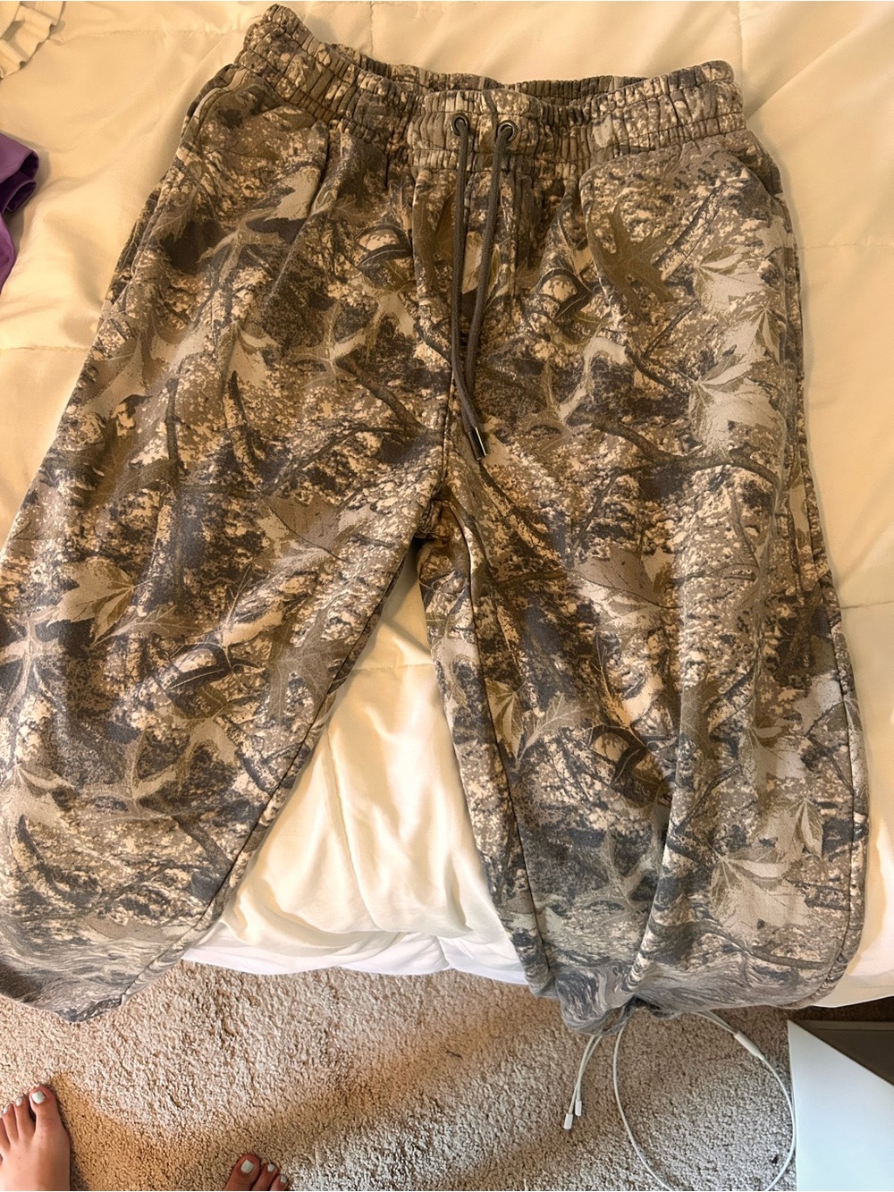 Aeropostale Green and Brown Camo Jogger Sweatpants